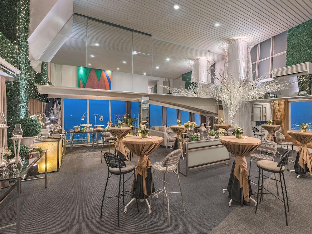 Vivere Hotel And Resorts Muntinlupa City Dış mekan fotoğraf