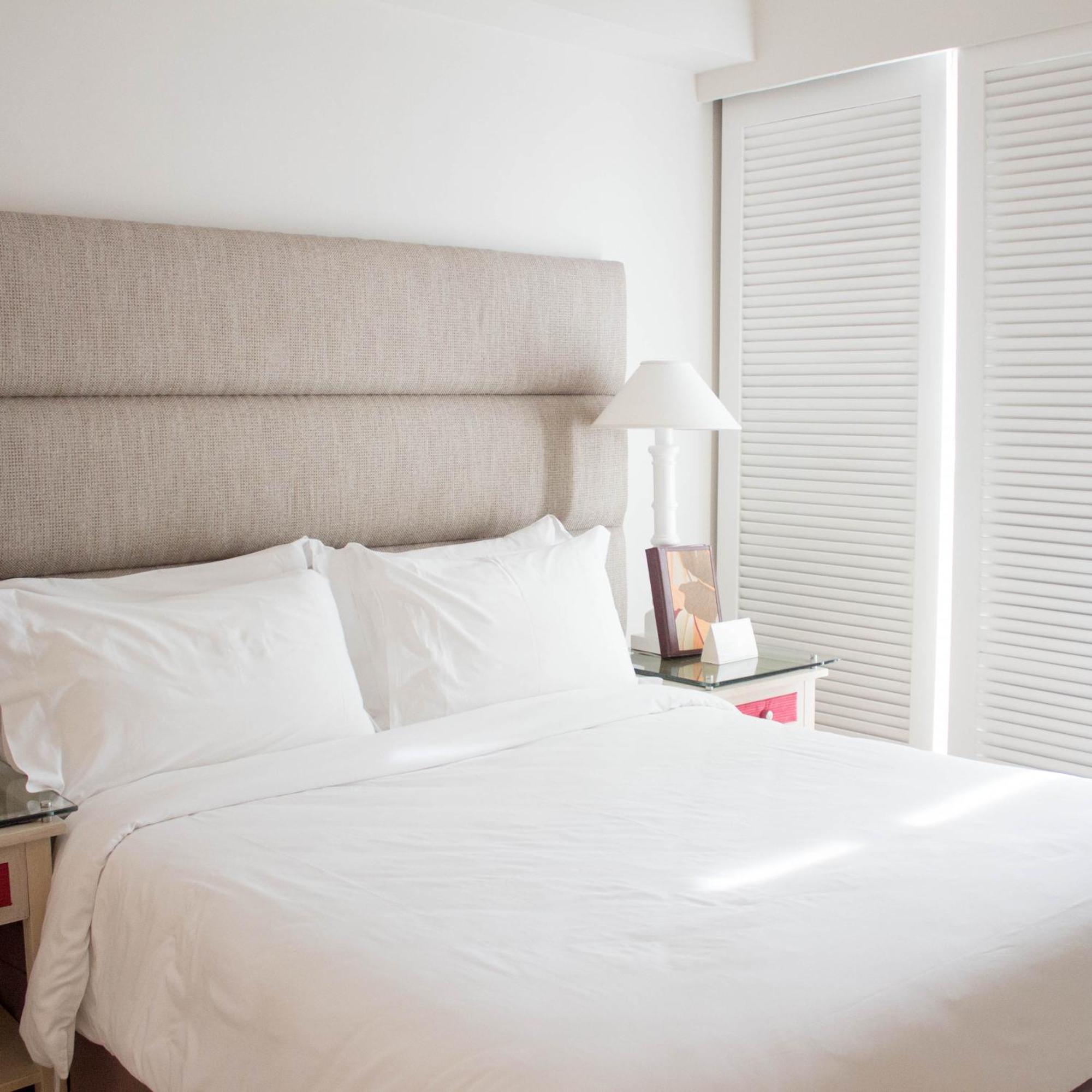 Vivere Hotel And Resorts Muntinlupa City Dış mekan fotoğraf