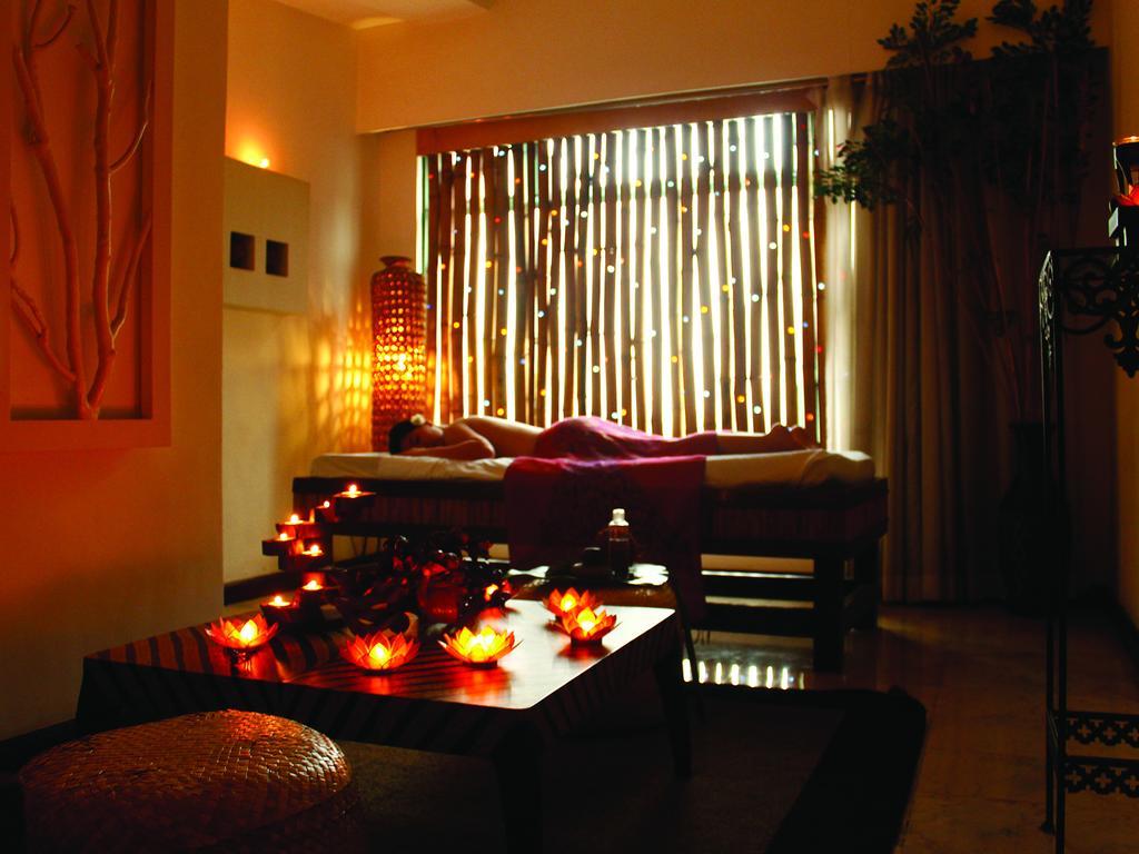 Vivere Hotel And Resorts Muntinlupa City Dış mekan fotoğraf