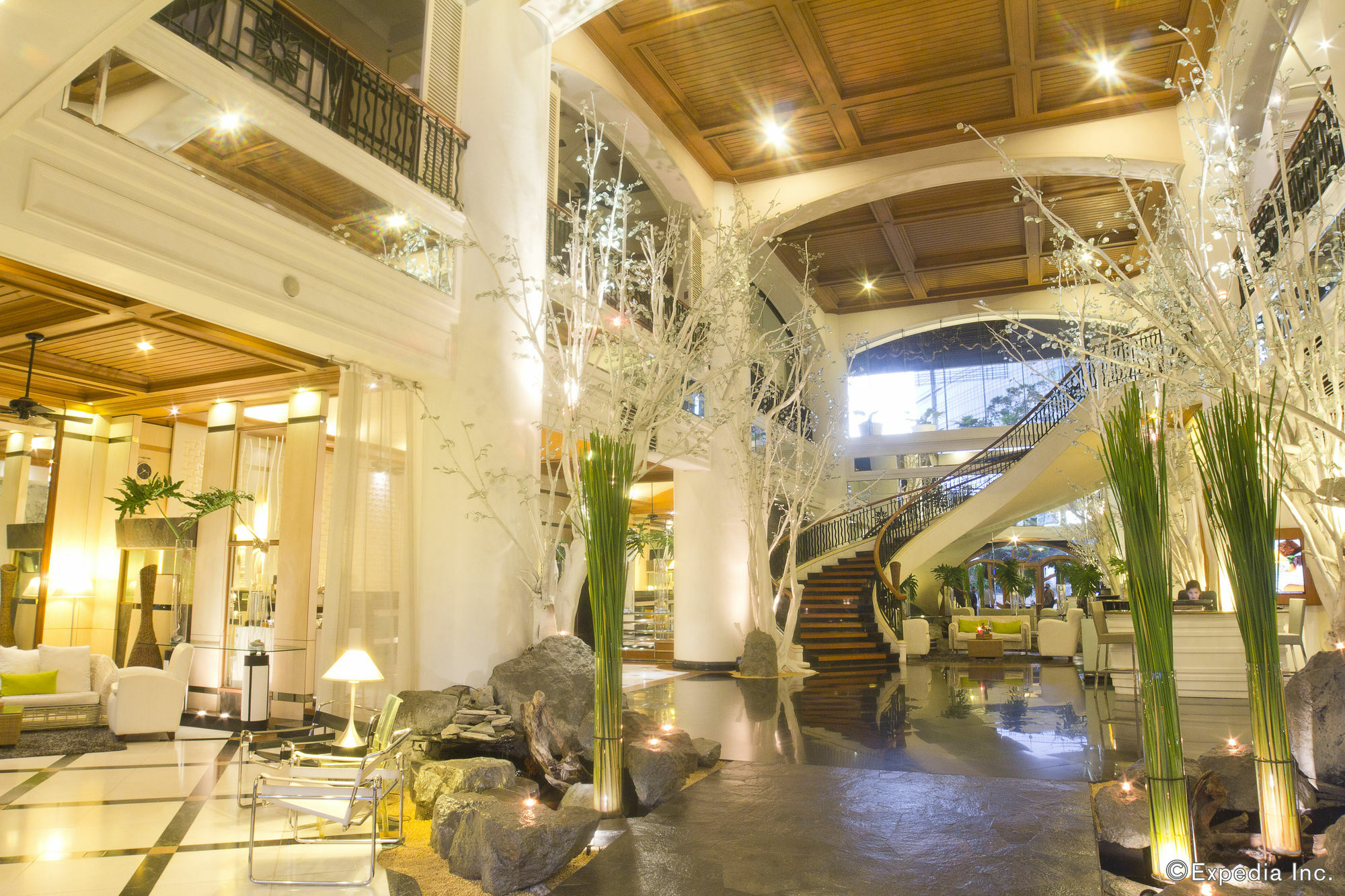 Vivere Hotel And Resorts Muntinlupa City Dış mekan fotoğraf