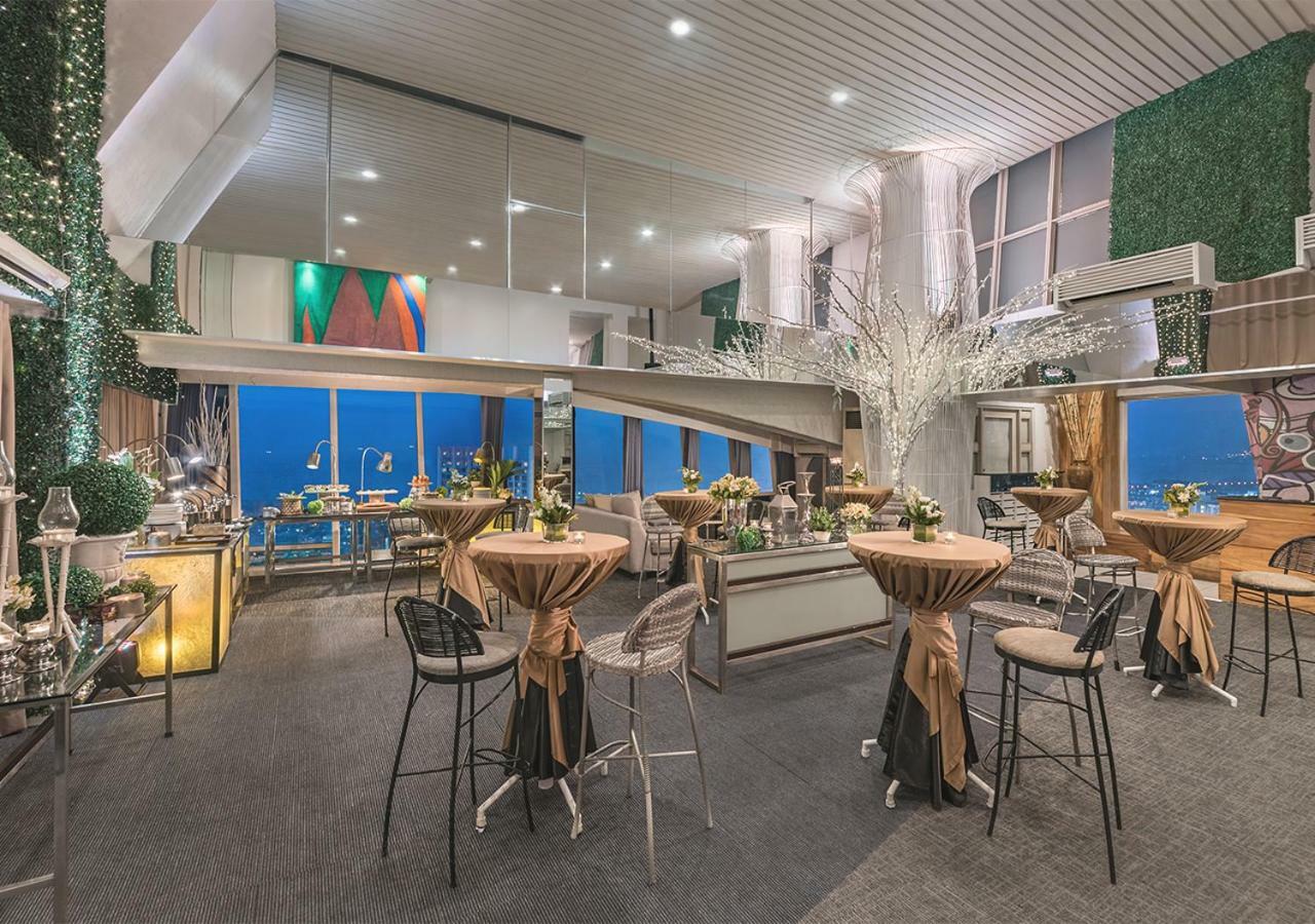 Vivere Hotel And Resorts Muntinlupa City Dış mekan fotoğraf